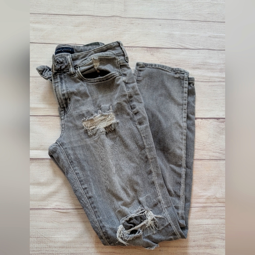 Aeropostale mens faded black distressed skinny jeans size 30//32
